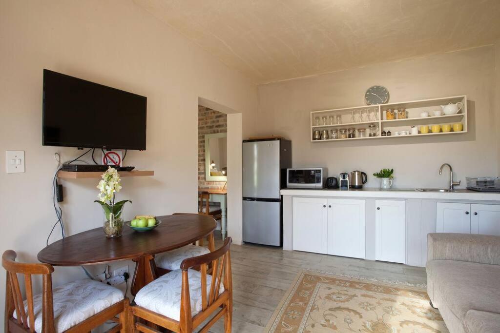 Viettz Suite Stellenbosch Extérieur photo